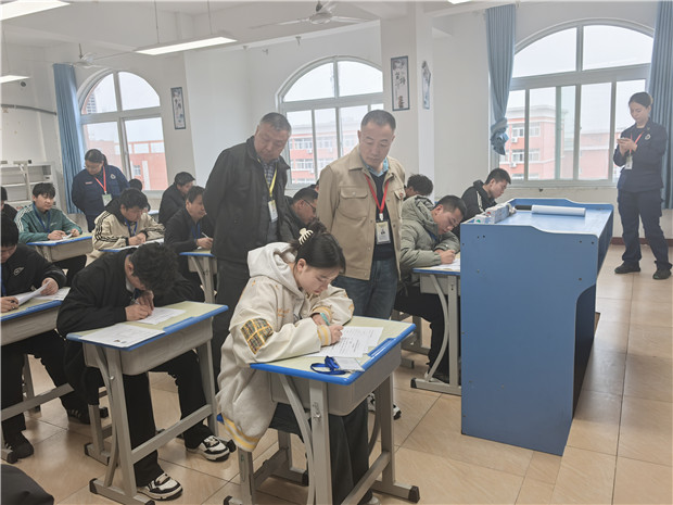 2025年陜西省首批消防安全管理員職業(yè)技能等級認(rèn)定考試在陜西漢中認(rèn)定站圓滿完成